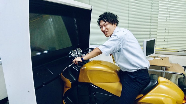 二輪シミュ