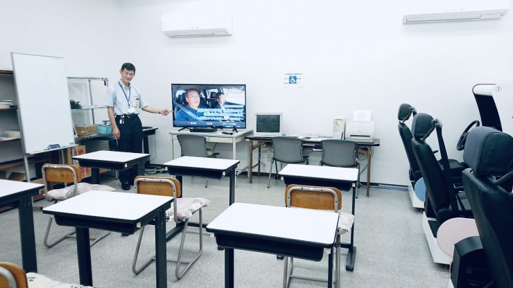 高齢者講習室2